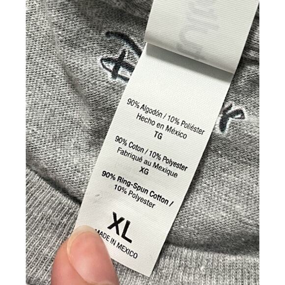 Disney Mickey Mouse Baseball Graphic Tee Gray Short Sleeve Adult XL - Picture 3 of 6